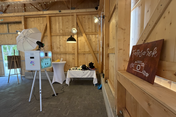 Esküvői programok - Photo Booth bérlés